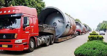 鐵水溫度2000 ,貨車是怎么運輸?shù)?答案你絕對想不到